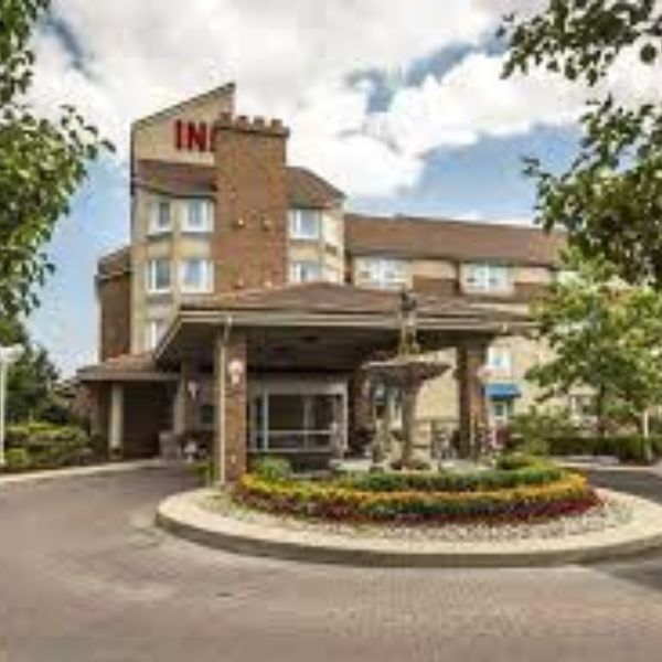 Monte Carlo Inn - Brampton Suites